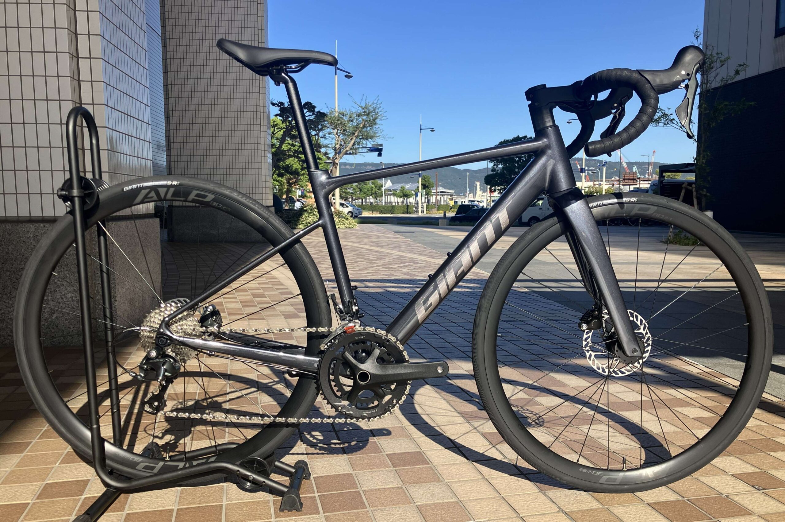 カーボン全盛期のこの現代に新型アルミロードが登場！【CONTEND SL 1