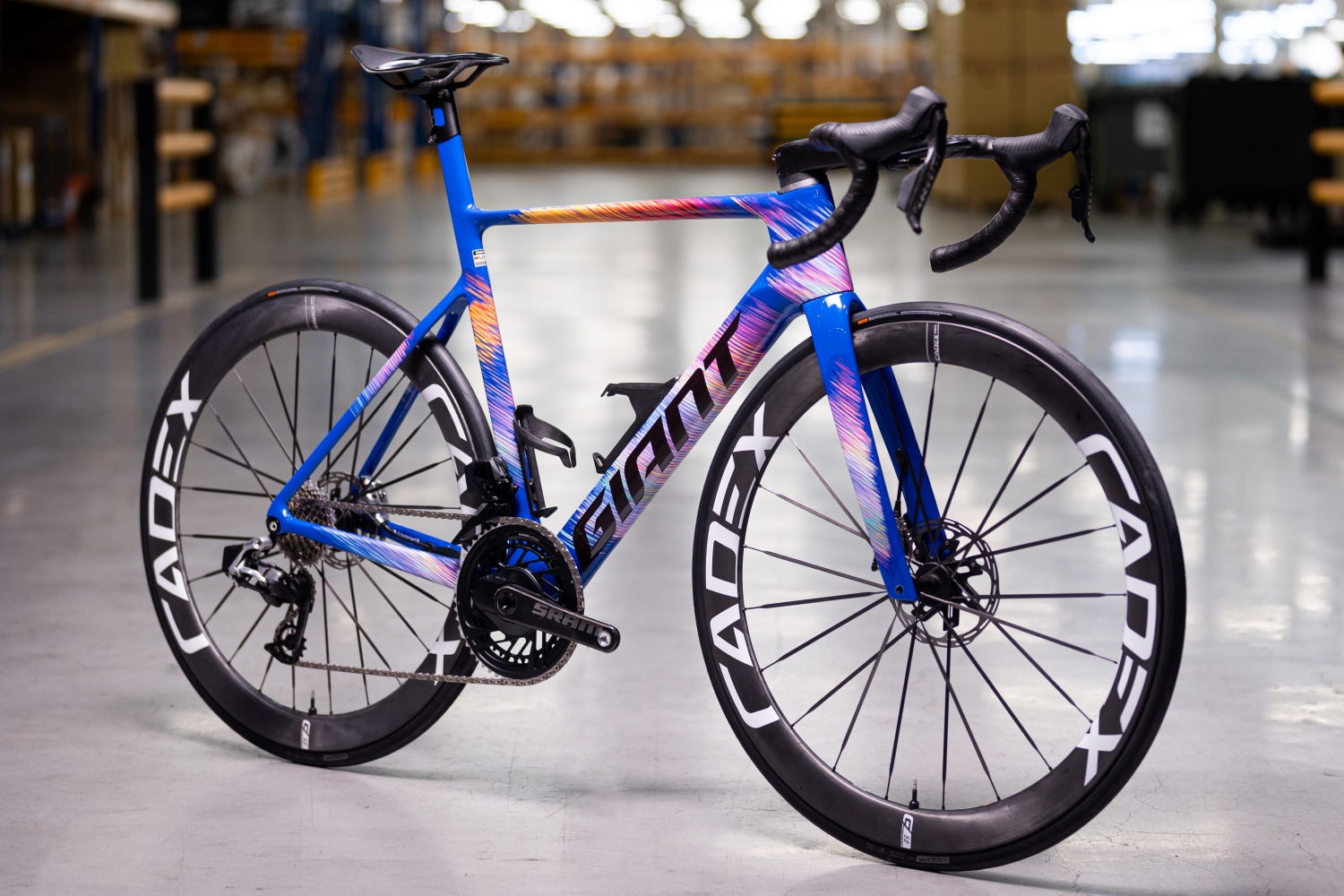 PROPEL ADVANCED SL FRAME SETに 2つのスペシャルデザインが数量限定で