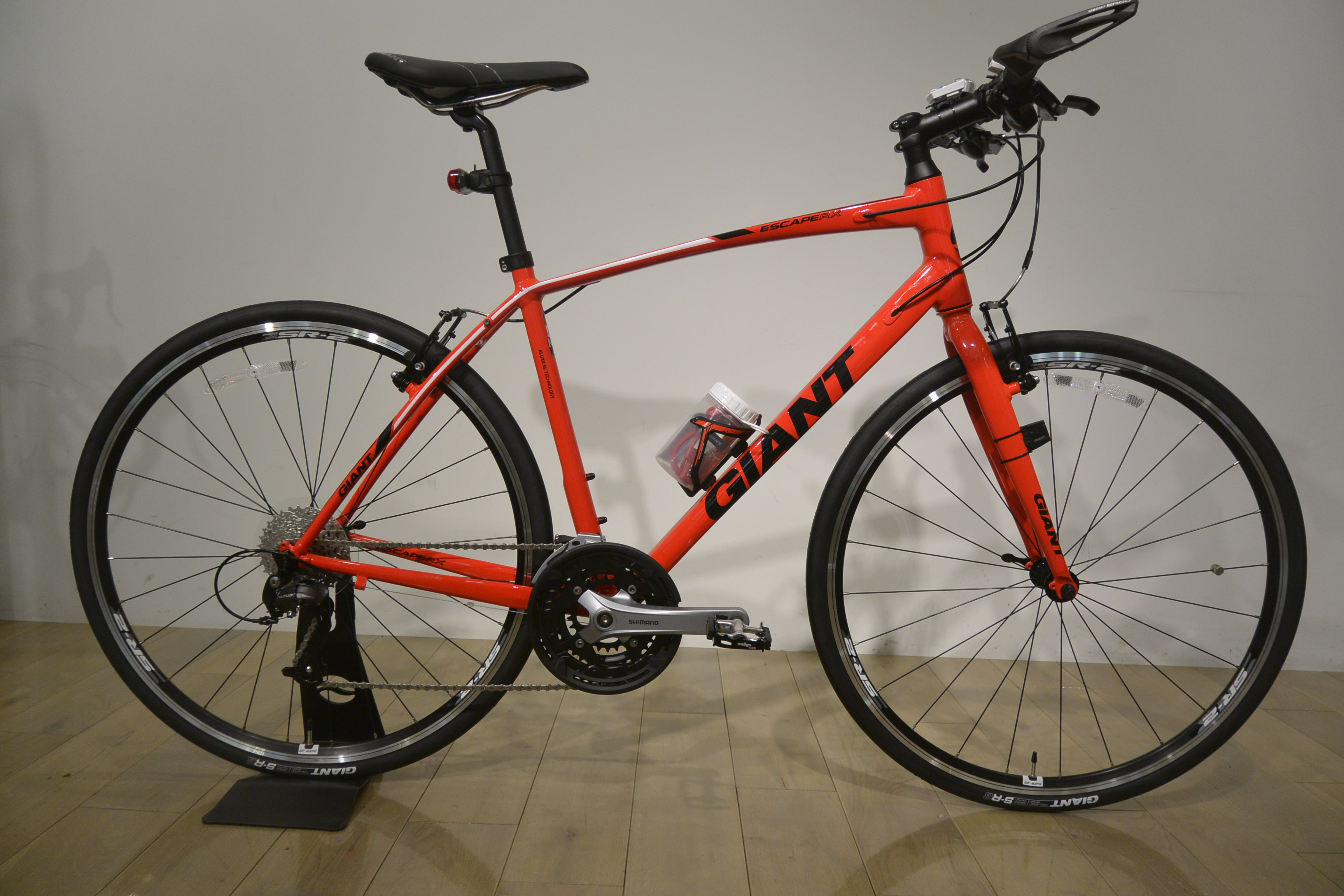 ボーナスで☆クロスバイク「ESCAPE RX3」☆予算8万円以内