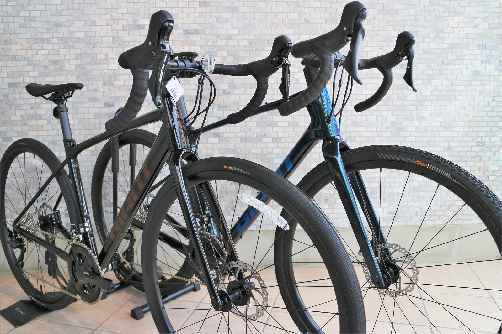 GIANT】CONTEND AR vs REVOLT (vs TCX)!?!? ｜ ジャイアントストア名古屋