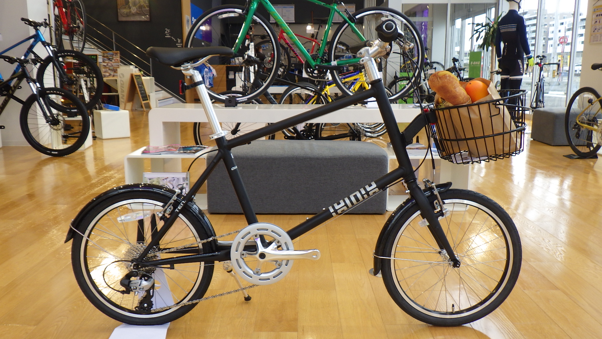 GIANTのミニベロ(小径車)【IDIOM】【TEN】 ｜ ジャイアントストア仙台