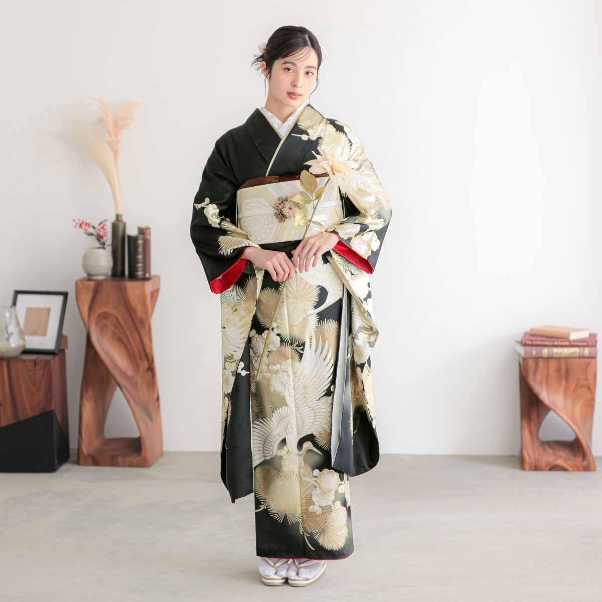 黒金 鶴に松梅（【振袖・袋帯・長襦袢のセット商品】） | FURISODE