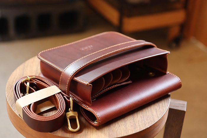 シザーケース本革5丁用 -square ws- |シザーケース専門店｜美容師向け