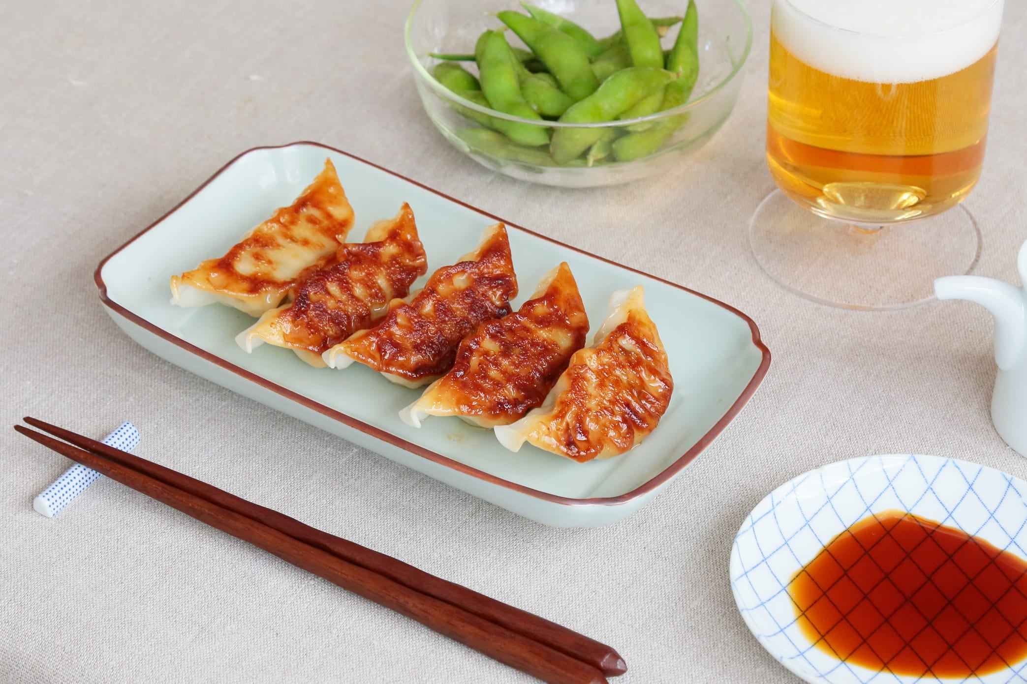 木箱・栞付き】吉祥歳刻皿 角皿 工芸品 陶磁器 和食器 飾り皿 木箱・栞