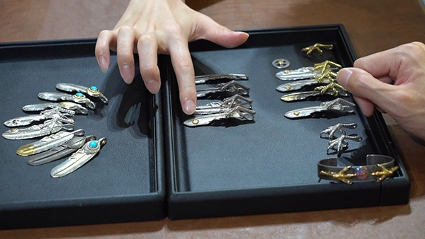 ゴローズ完全ガイド_09_銀爪特大フェザー｜ゴローズ通販のRINKAN