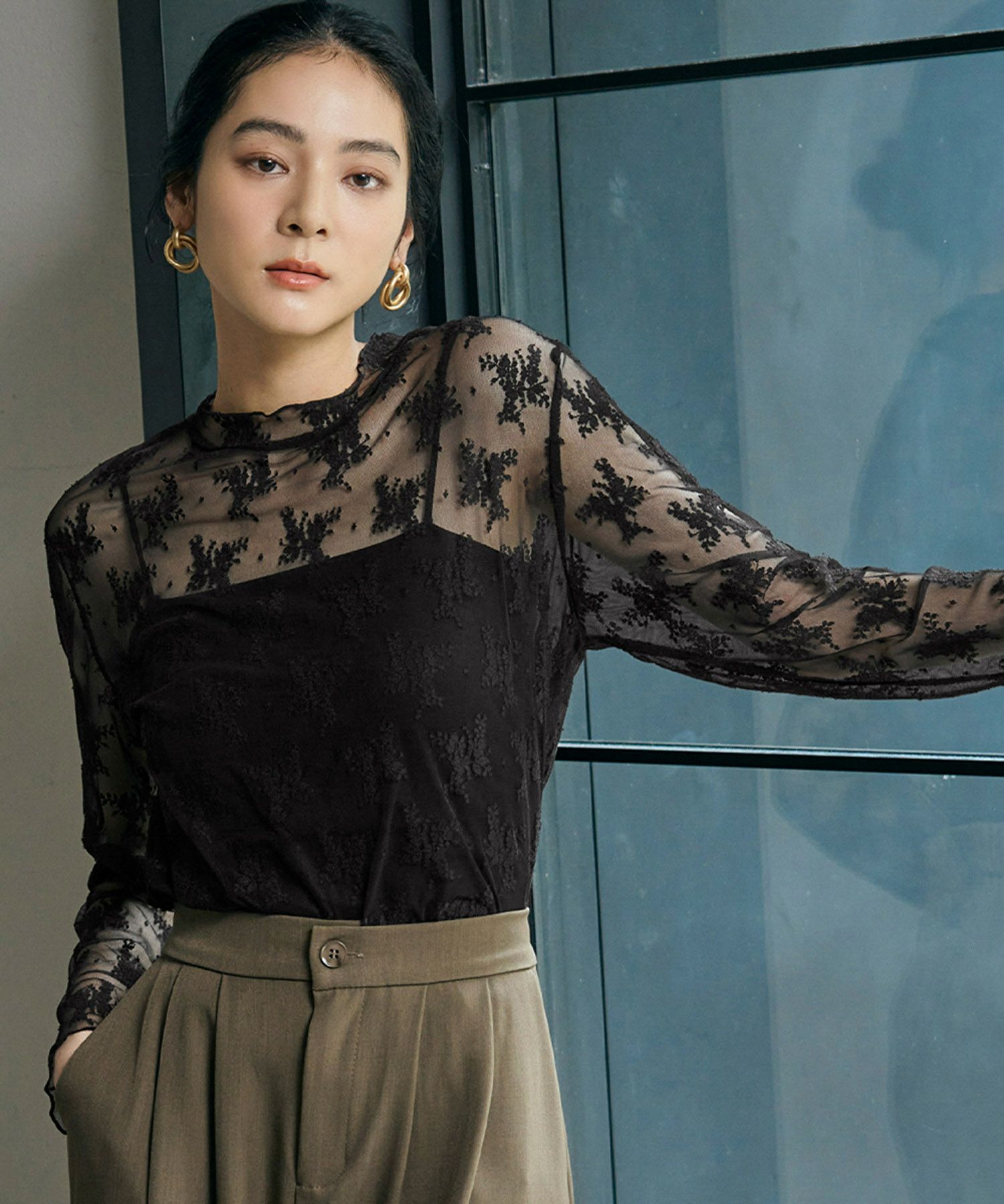 デイリー・カジュアル対応 | レースボトルネックシアーカットソー