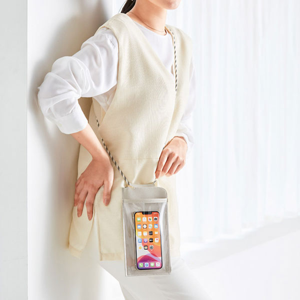 そのまま使えるスマホポーチ【グッズストアドットネット】人気