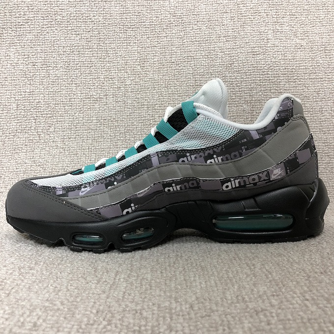 atmos × NIKE AIR MAX 95 JADE WE LOVE NIKEの所有者レビュー【サイズ