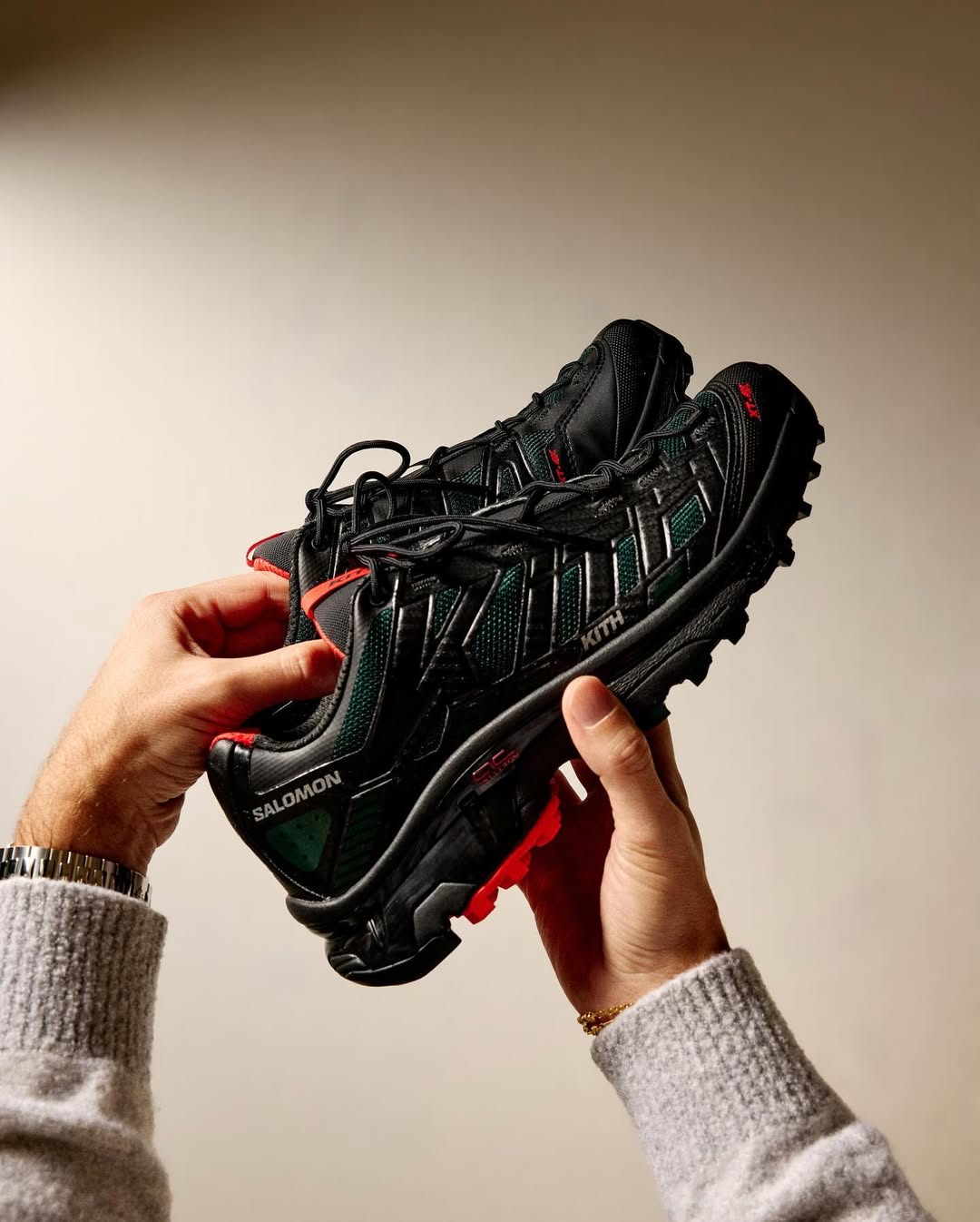 KITH × SALOMON XT-4K & XT-VOYAGER KITHMASが12/30に国内発売予定