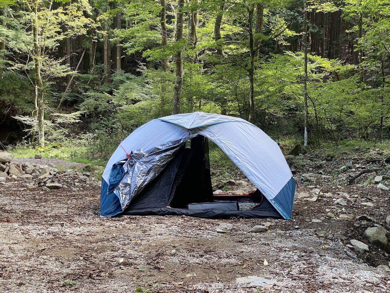 これ以上簡単なテントはない「Quechua 2 SECONDS EASY FRESH&BLACK