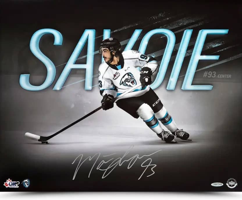 Upper Deck Signs Hockey Phenom Matthew Savoie