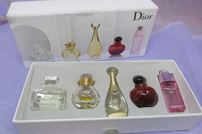 Dior ミニボトル 香水セット 新入荷致しました！！｜貴金属・高級