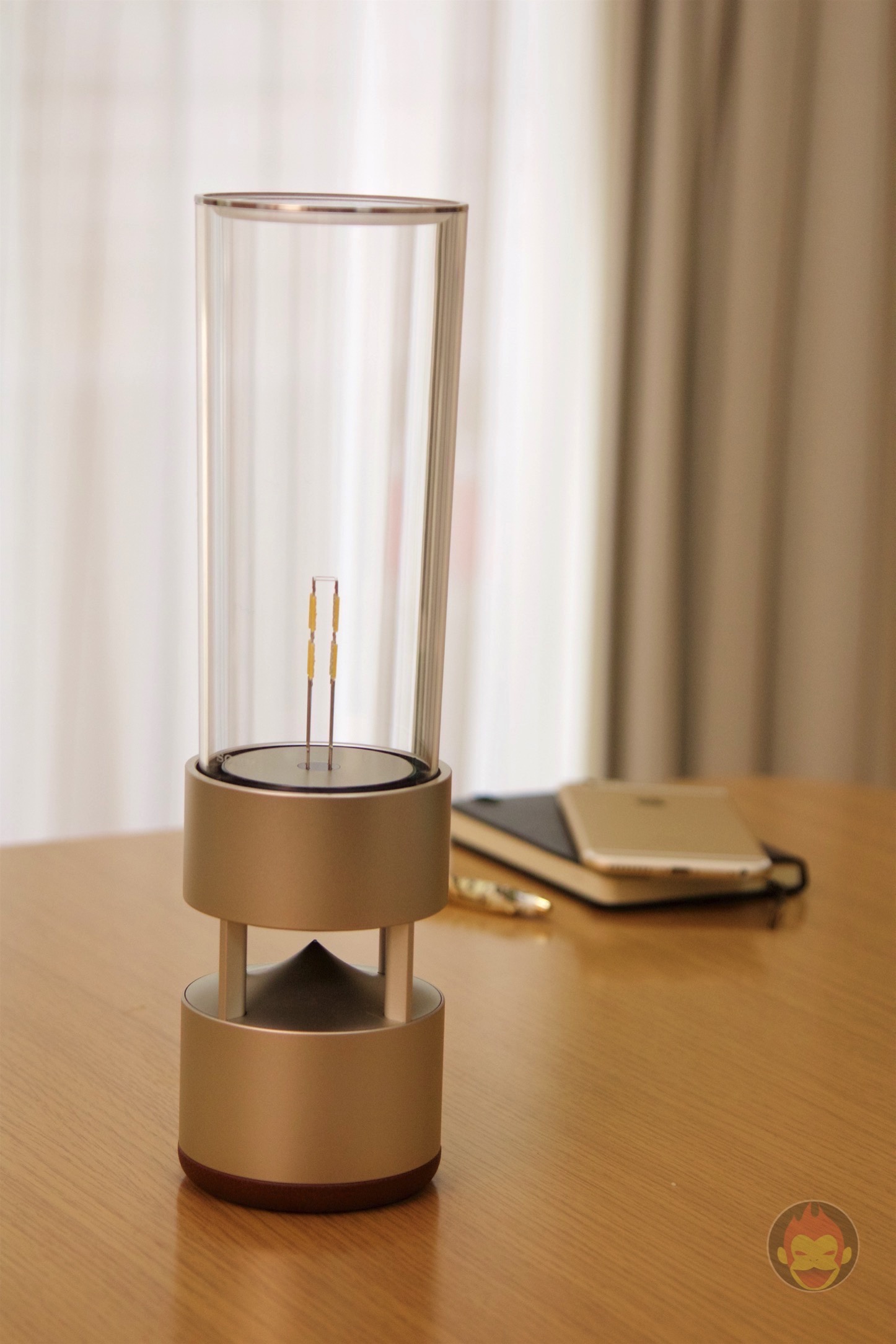 レビュー】ソニーのランタン型スピーカー「LSPX-S1」は空間を包み込む