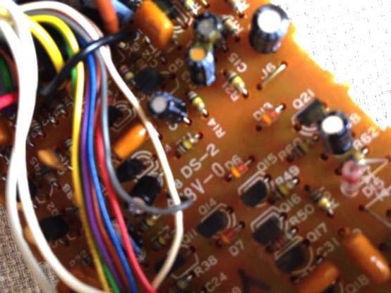 カート コバーンと時代を切り開いたエフェクター BOSSの