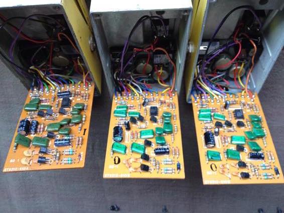 BOSS スーパーオーバードライブのオペアンプ（JRC4558D艶ありのSD-1