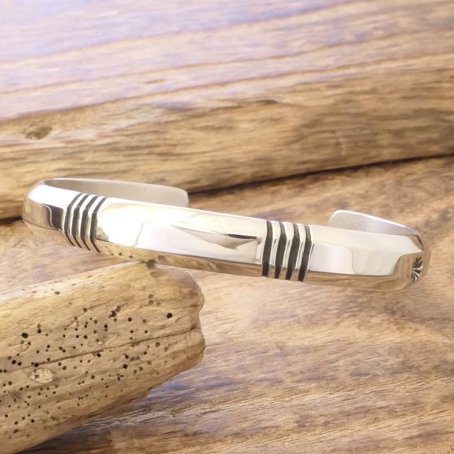 amp japan(アンプジャパン)通販 GOTHIC TOKYO(ゴシックトウキョウ)公式