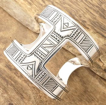 amp japan(アンプジャパン)通販 GOTHIC TOKYO(ゴシックトウキョウ)公式