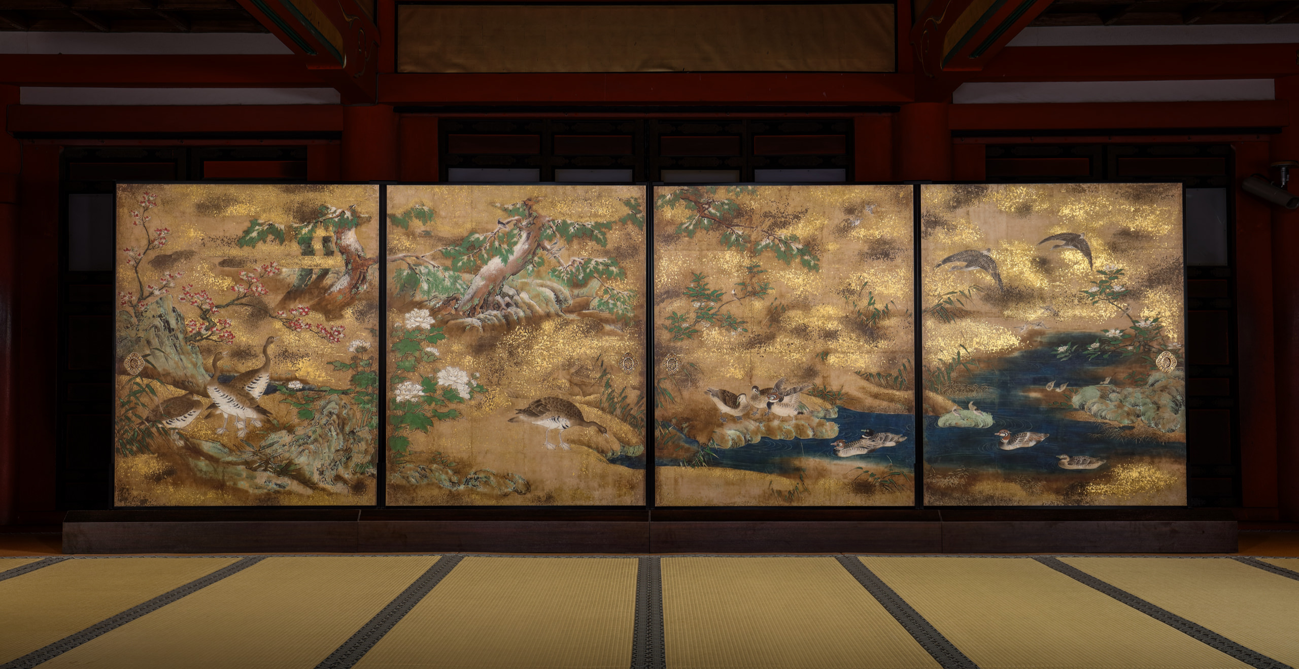 秋冬花鳥図｜作品紹介｜キヤノン 綴プロジェクト｜キヤノングローバル