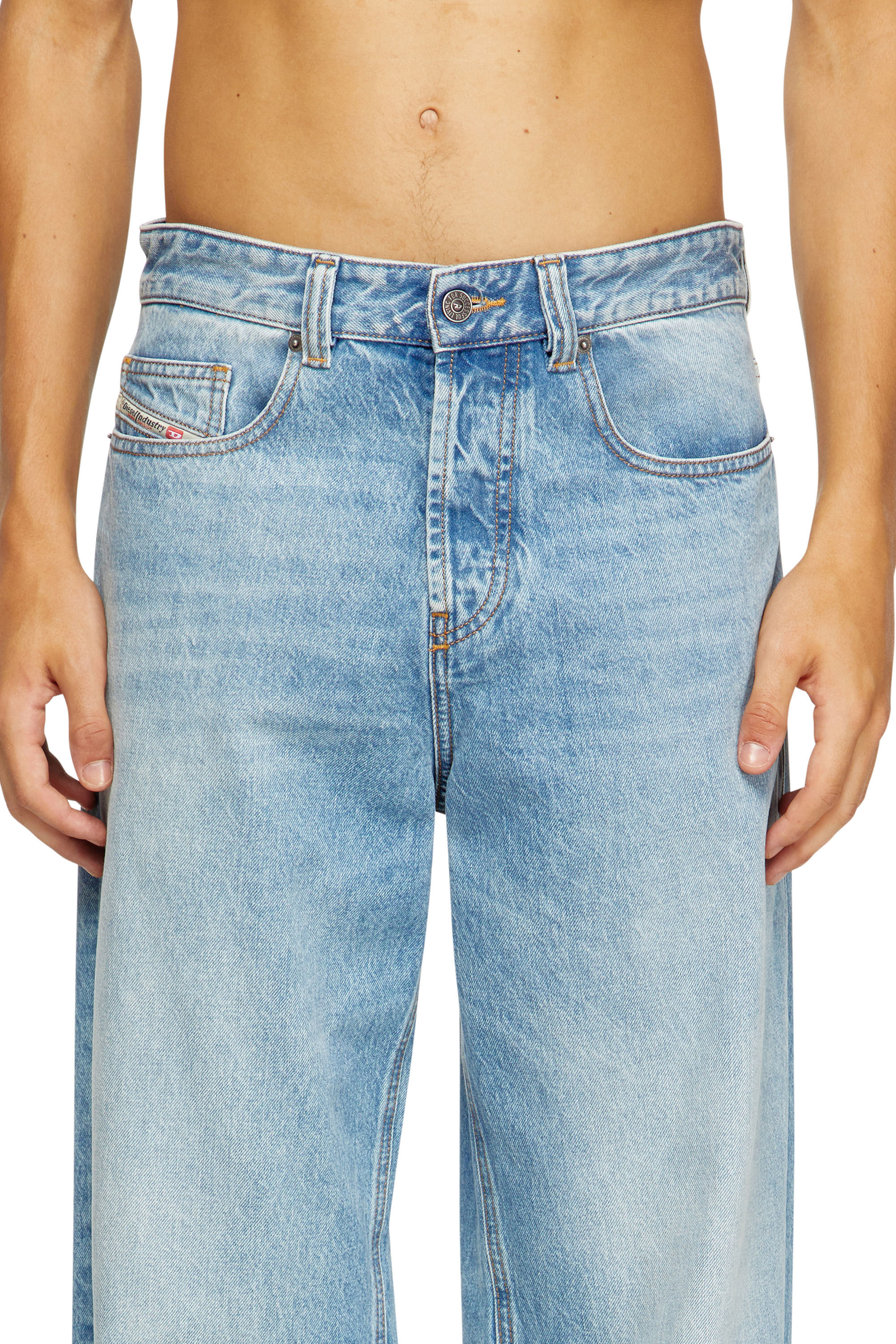 Men's Relaxed Jeans | Light Blue | Diesel 2001 D-Macro