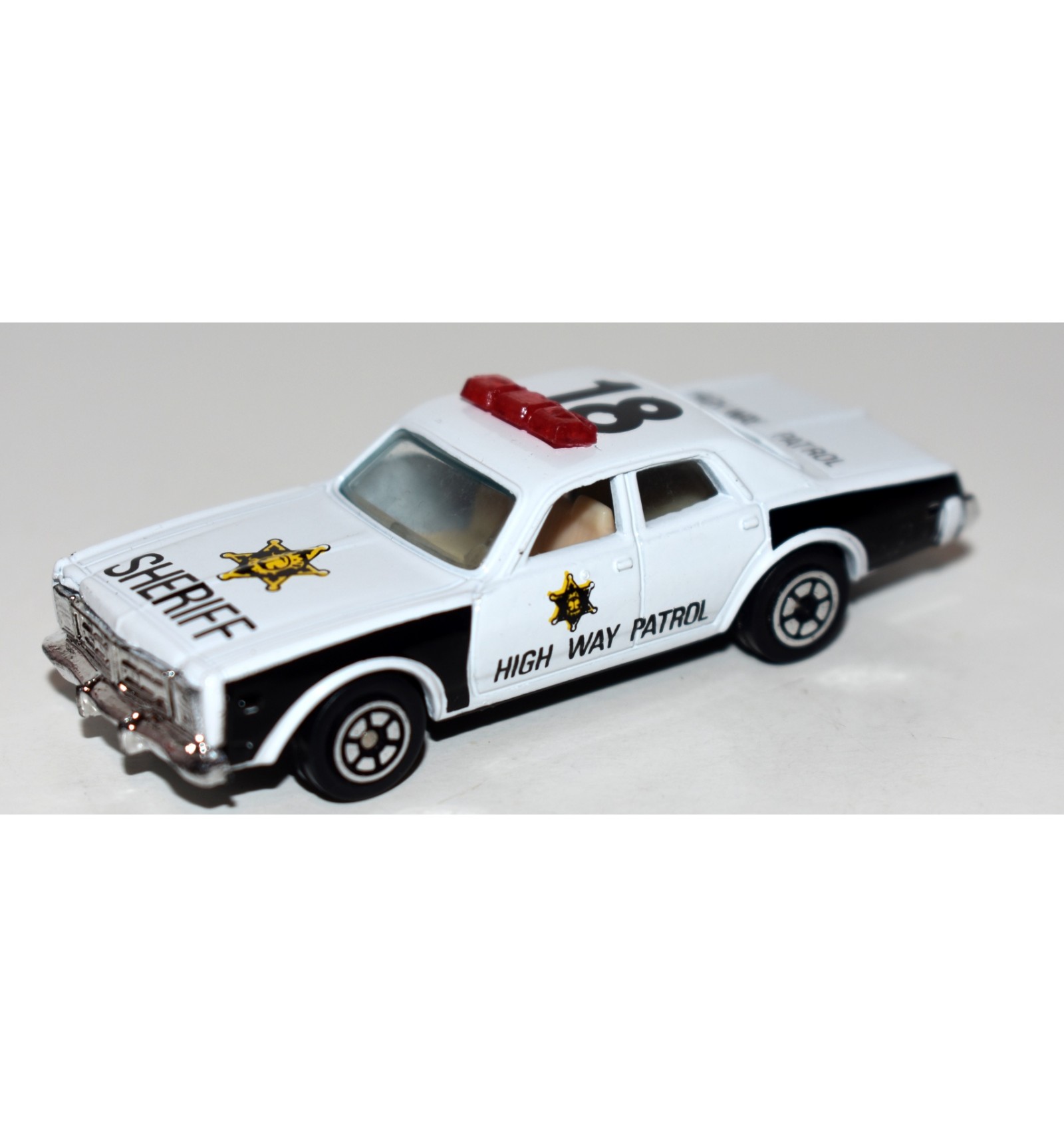 Yatming - Dodge Monaco Highway Patrol Police Car (Error Car