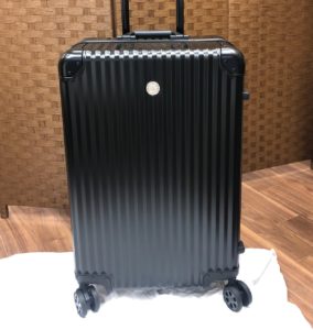 メルセデスベンツ AMG 成約記念 ノベルティ オリジナルスーツケース