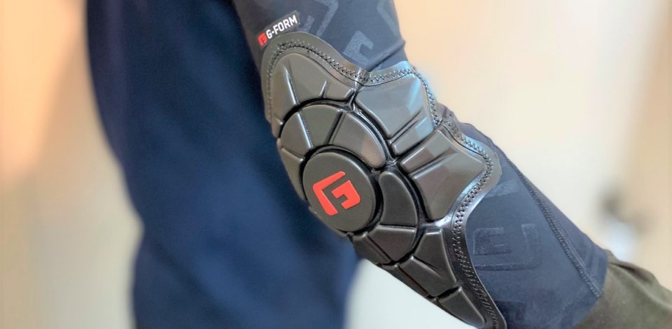 転ばぬ先のなんとやら】G-FORM GUARD SERIES | GROVE鎌倉｜ロード