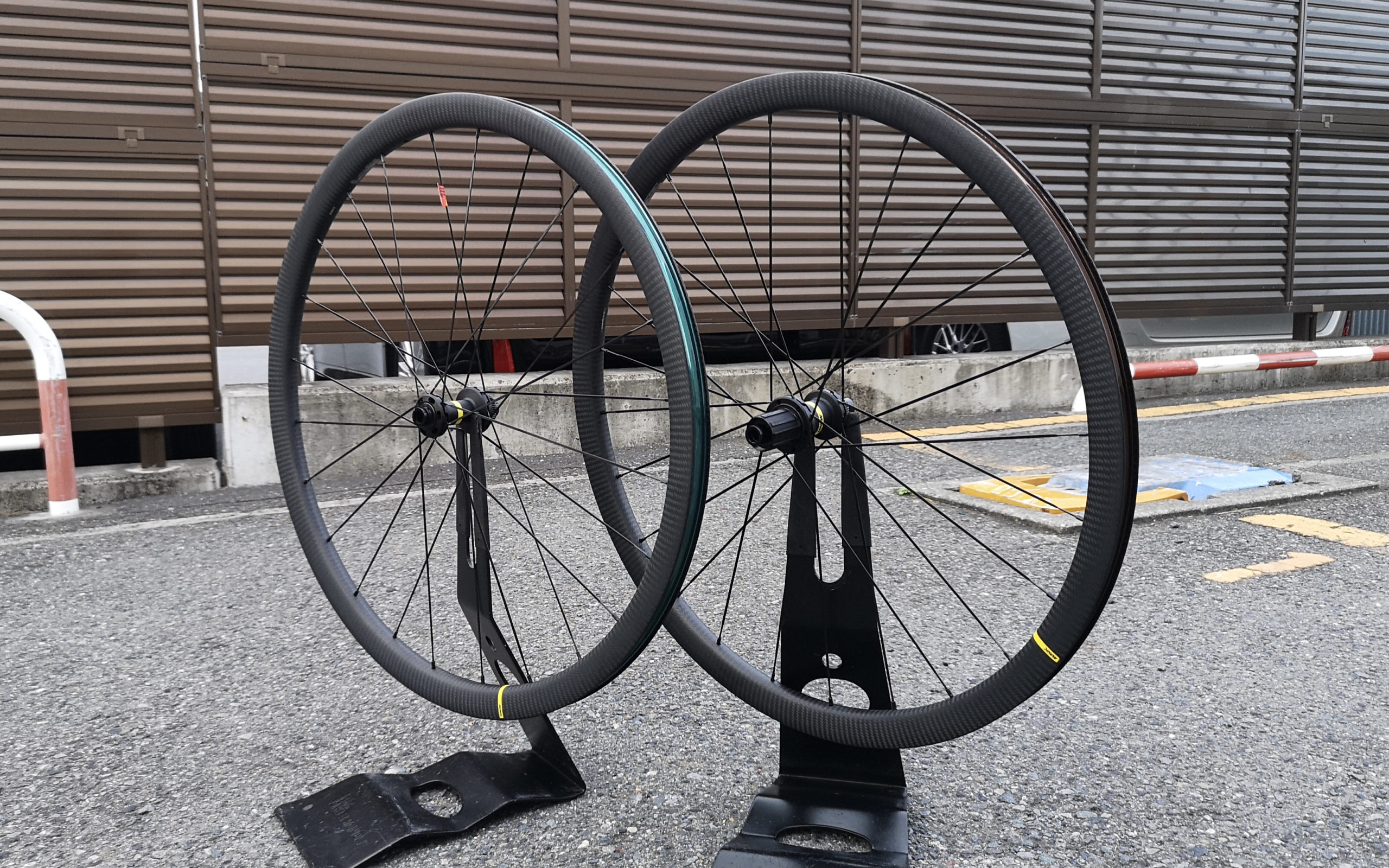 コスパ最強?!要チェックモデル!!】COSMIC SL 32 DISC | GROVE鎌倉