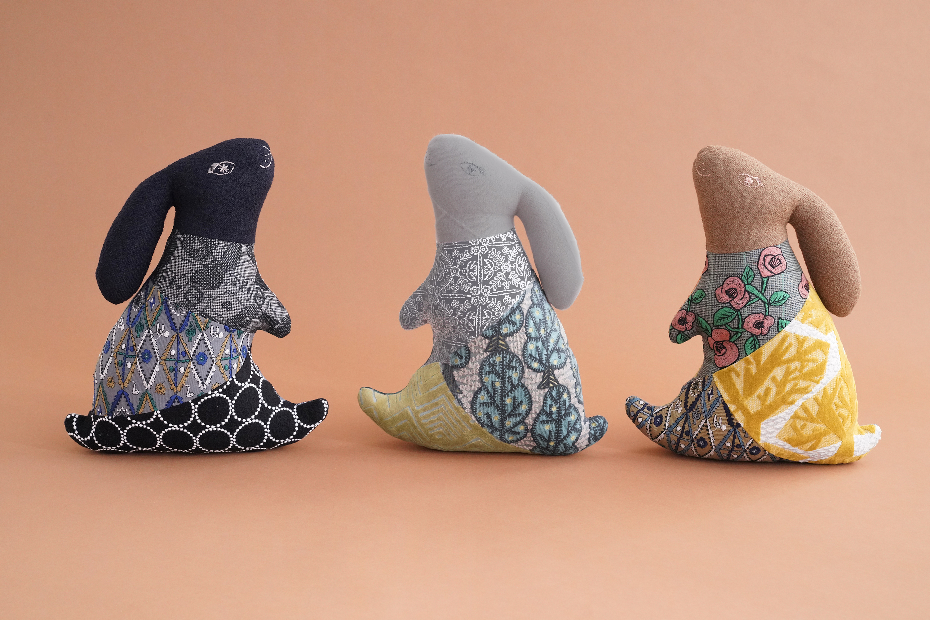 patchwork usagi cushion、piece, cookie発売のお知らせ。11月29日