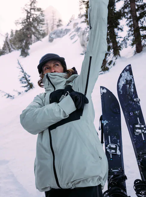 Burton [ak] GORE-TEX Jackets - Women's – Gravity Coalition