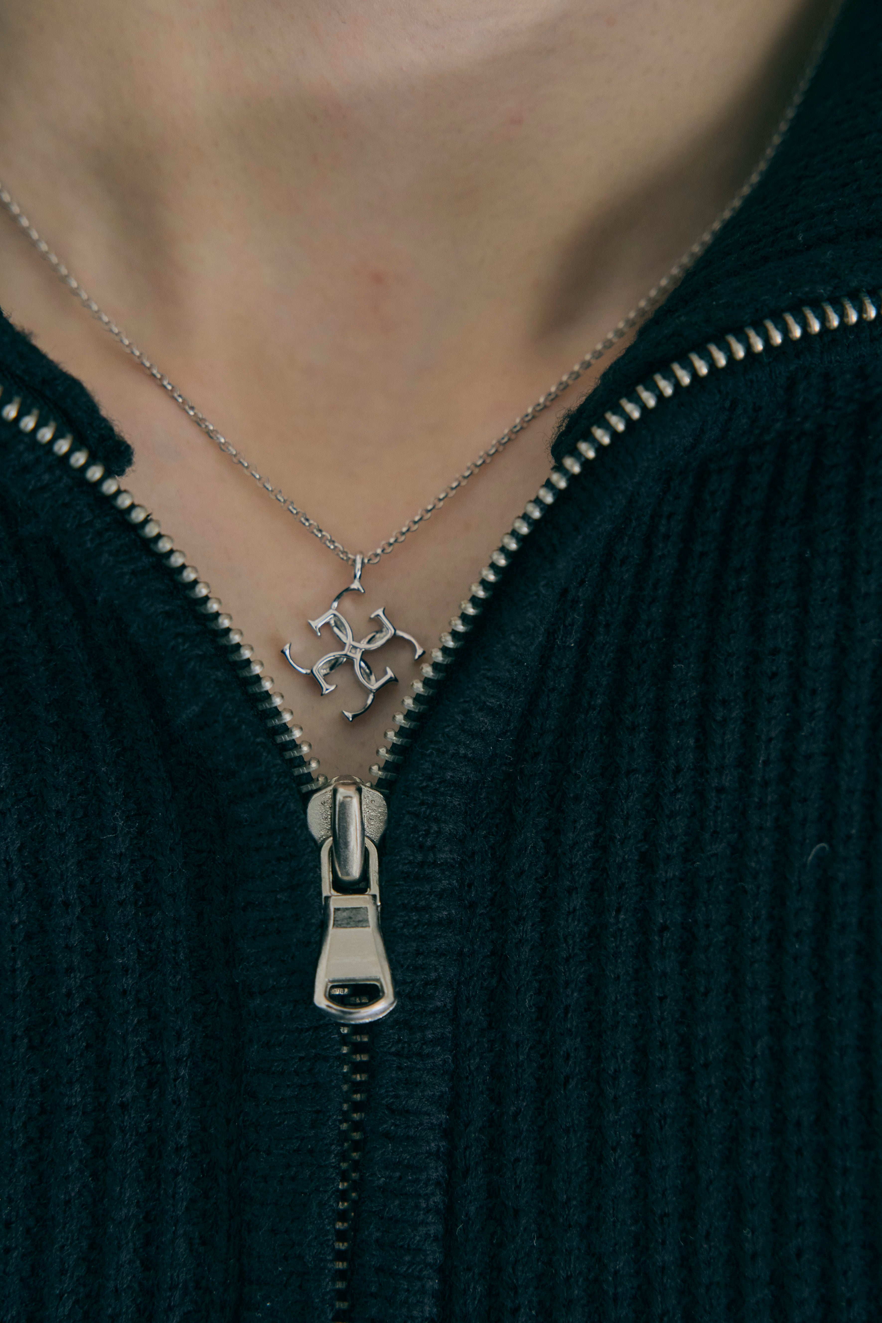 Cross logo necklace – GRAiL
