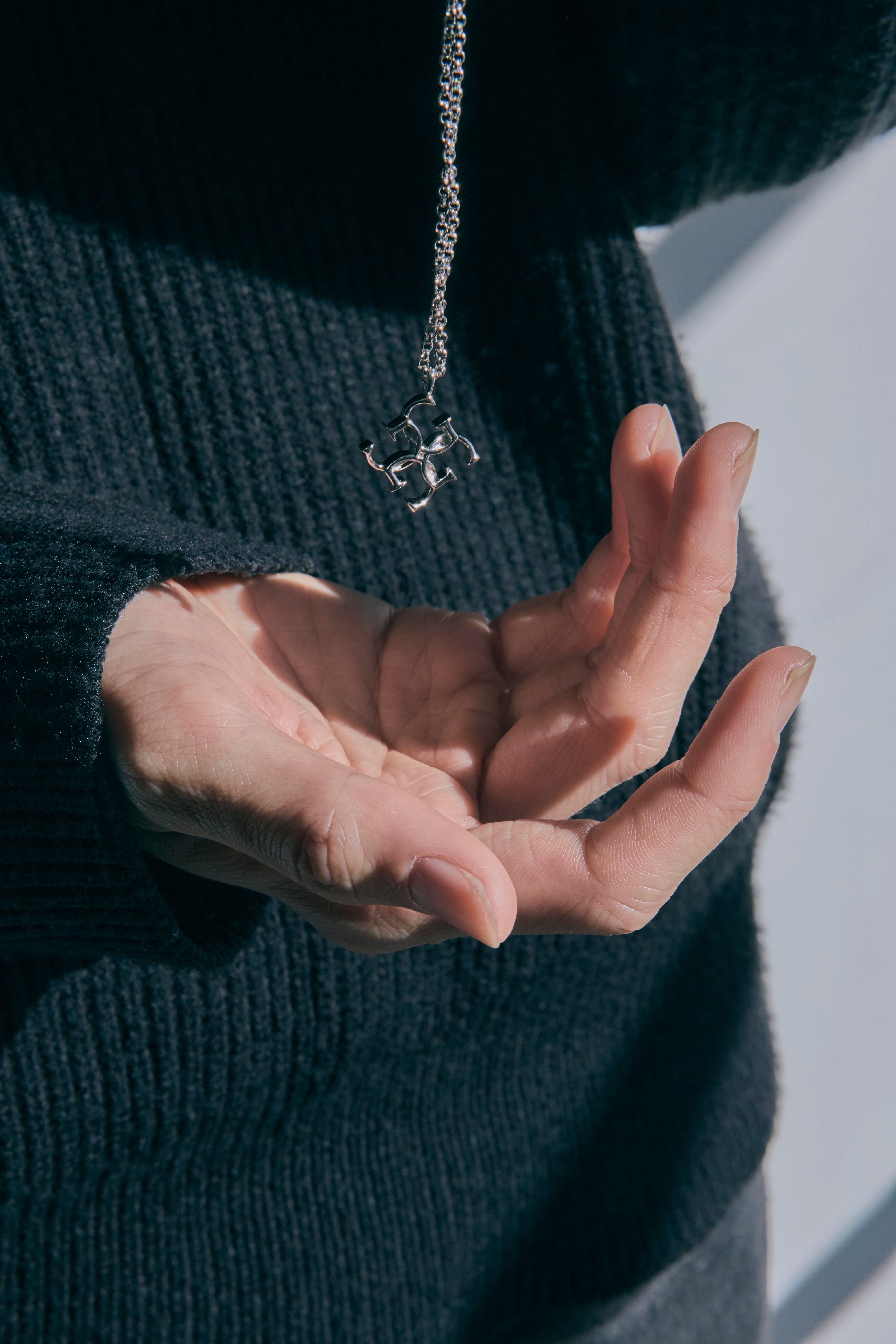 Cross logo necklace – GRAiL