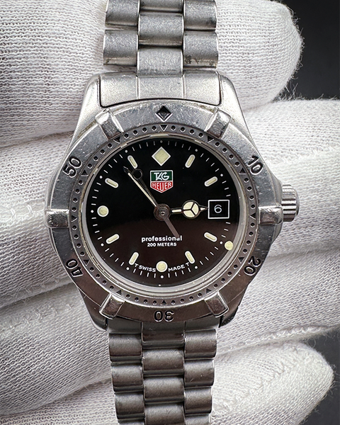 TAG Heuer Professional 200M Quartz 27MM Black Dial Steel Bracelet