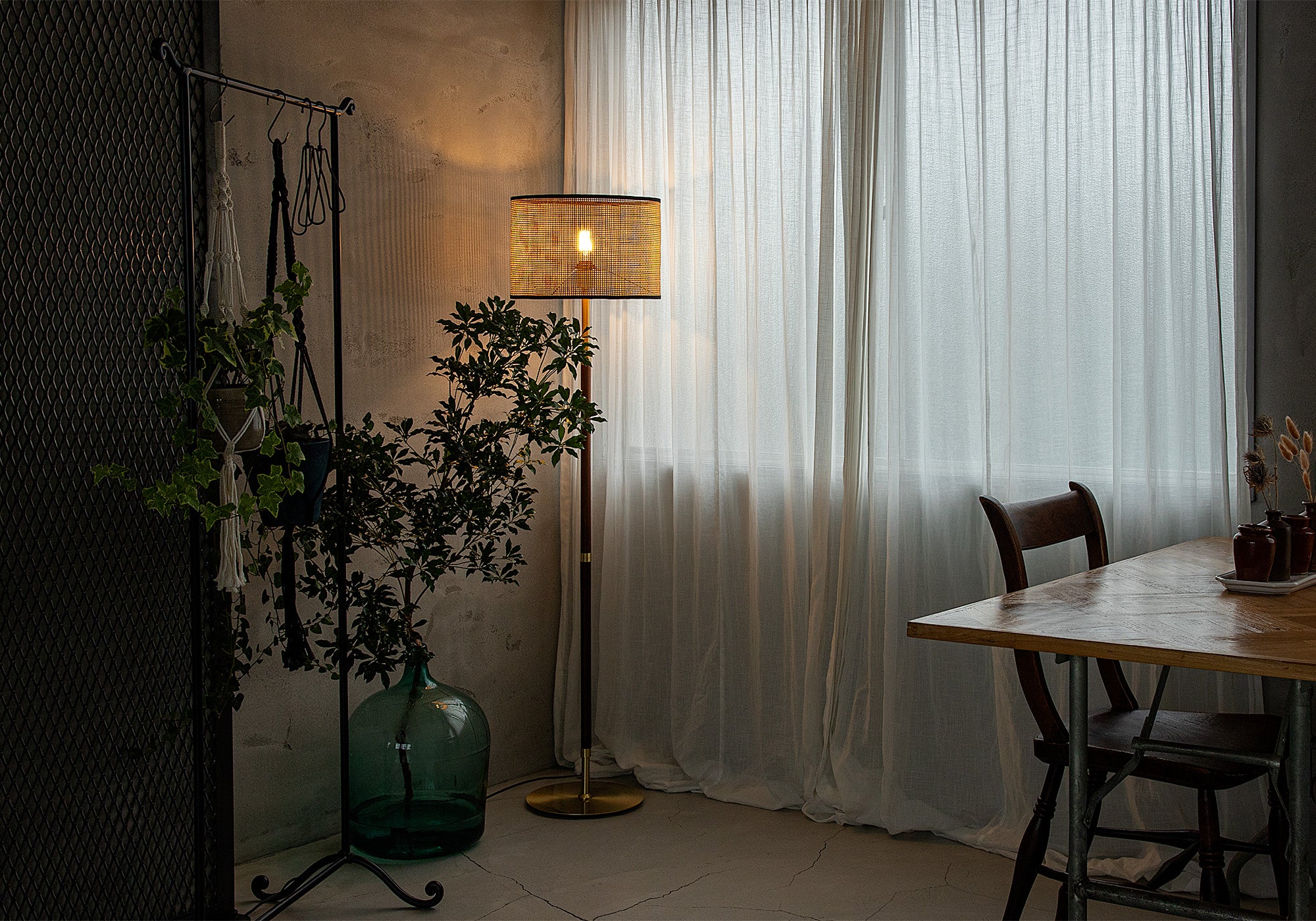 おしゃれな間接照明ならgram eight（グラムエイト）