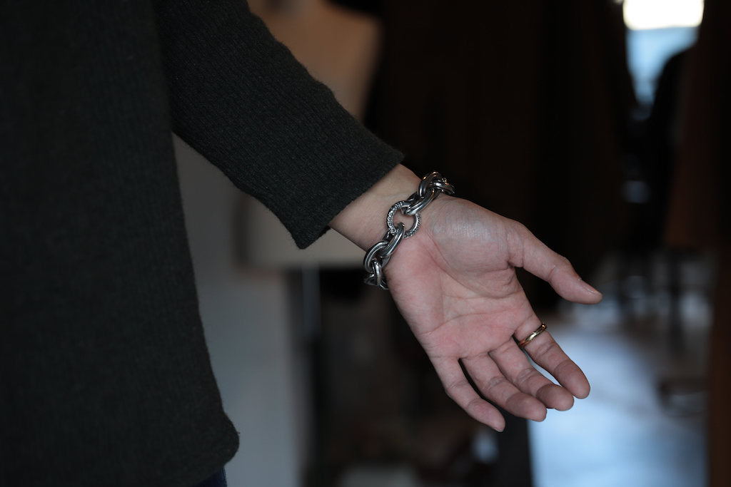 LYNCH SILVER SMITH CASTING(L) BRACELET – grandguignol