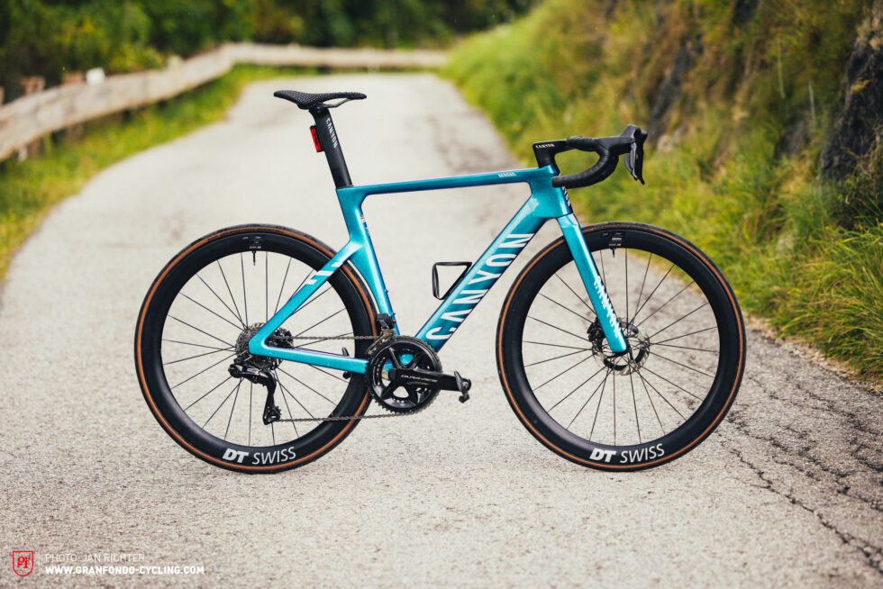 Canyon Aeroad CFR review in our 2025 road bike comparison test