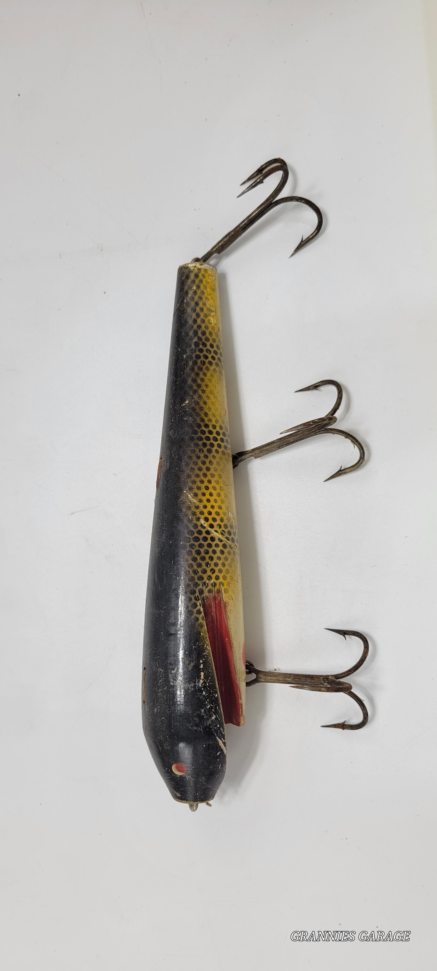 Vintage Wood Black, Yellow and Red 3 Hook 8