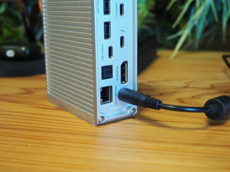 CalDigit TS3 Plus レビュー】Thunderbolt 3接続決定版。多数のポート