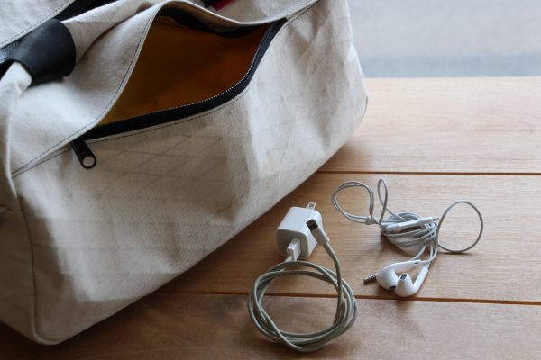 これがフロントバッグの新スタイル！swiftindustries/スイフト