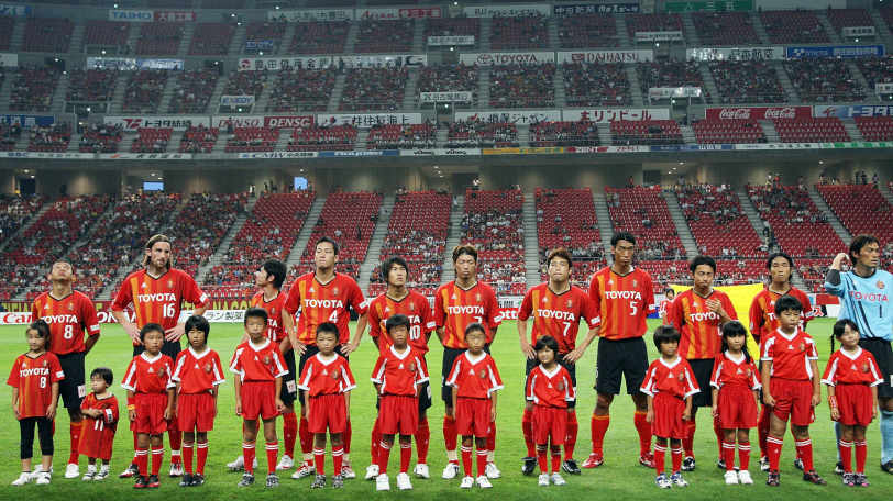 名古屋グランパスの歴代ユニフォームをご紹介！｜【SPAIA】スパイア