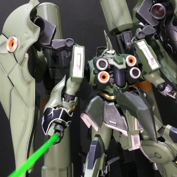 B9F4B8A7-2B9D-419F-BD58-