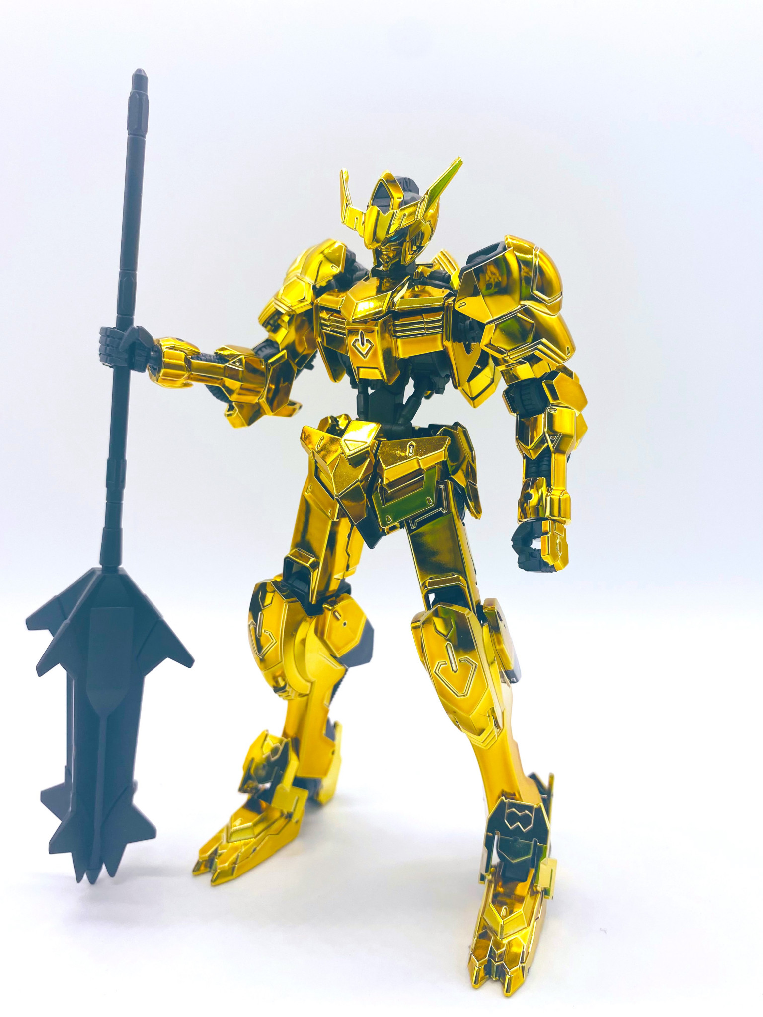 HGガンダムバルバトス【ゴールドメッキver】｜はくたくさんのガンプラ