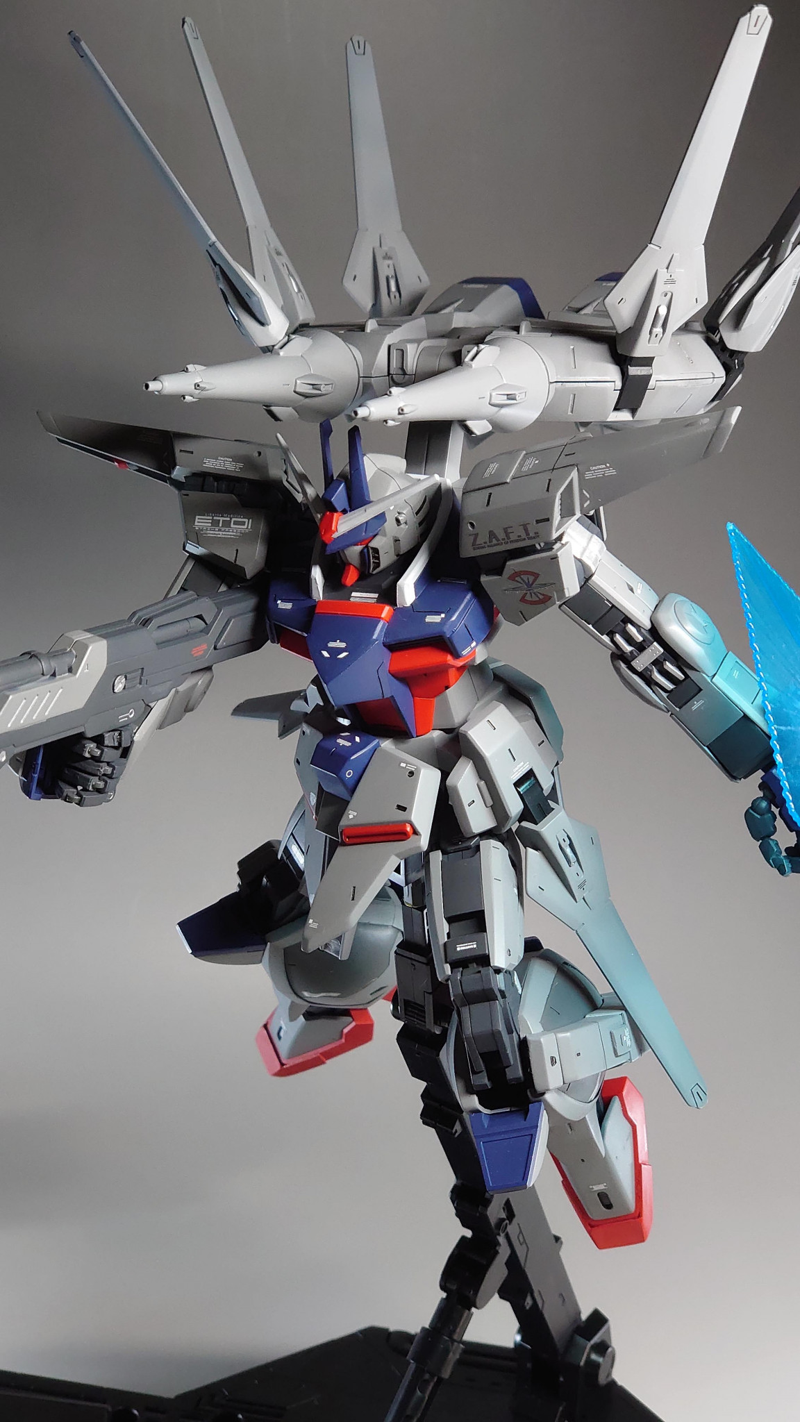 1/100 MG化 レジェンドガンダム｜@Mirialdo723さんのガンプラ作品