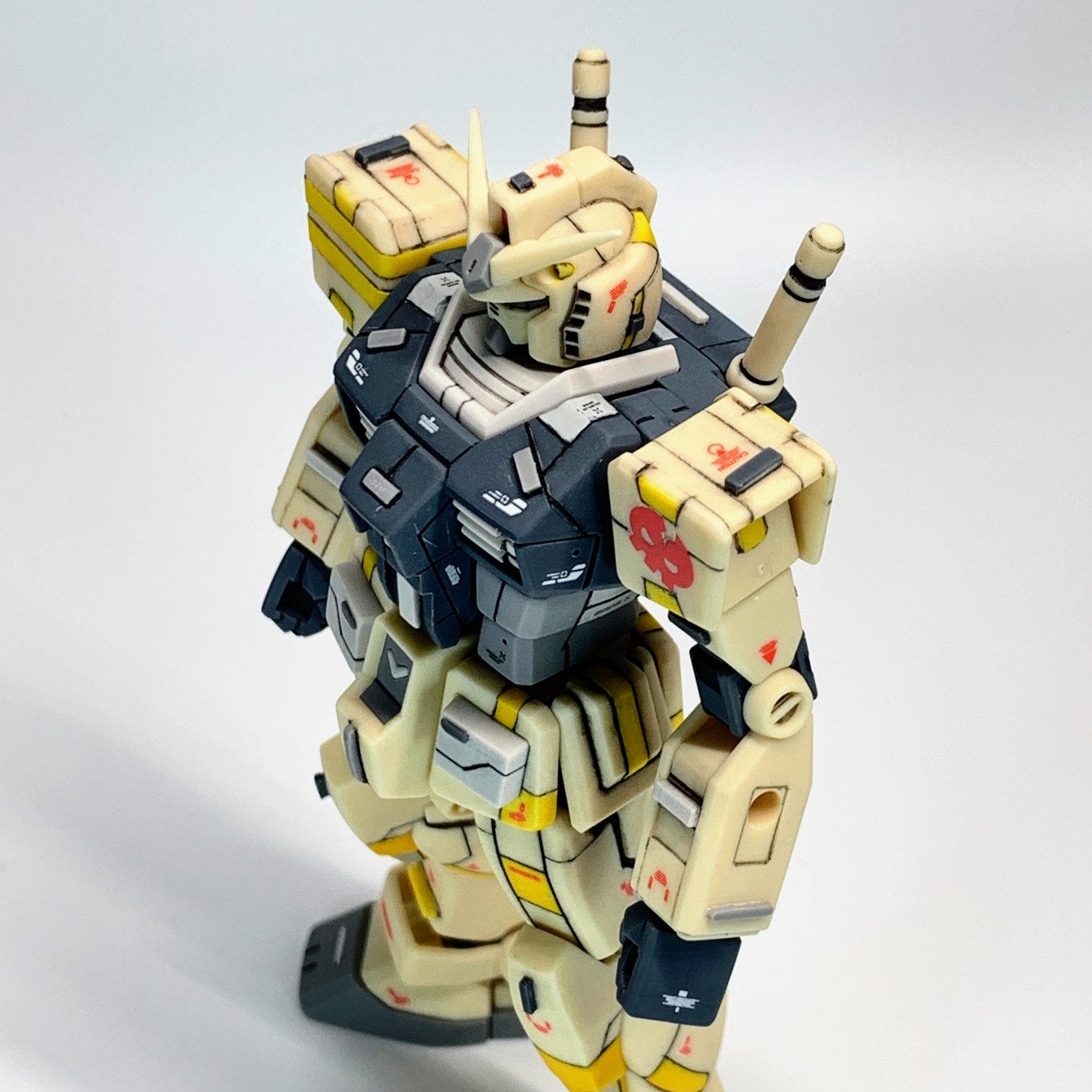 1/144 EG ガンダム RX-78-2 🐣卵殻プラ クラシックカラーver.｜スレッ