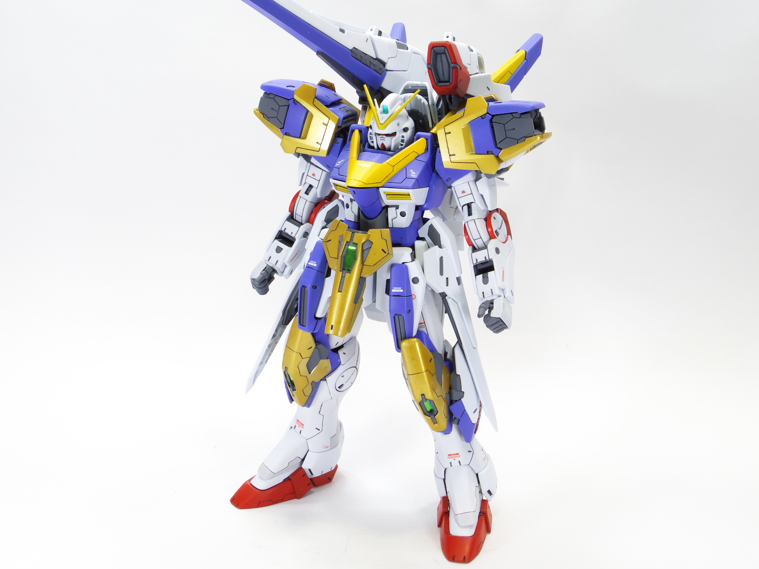 MG V2ガンダム アサルトバスター ver.ka｜gunplacraftさんのガンプラ