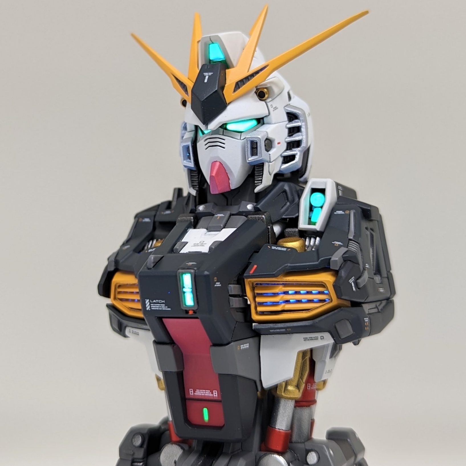 メカニカルバスト νガンダム｜ポンポンさんのガンプラ作品｜GUNSTA