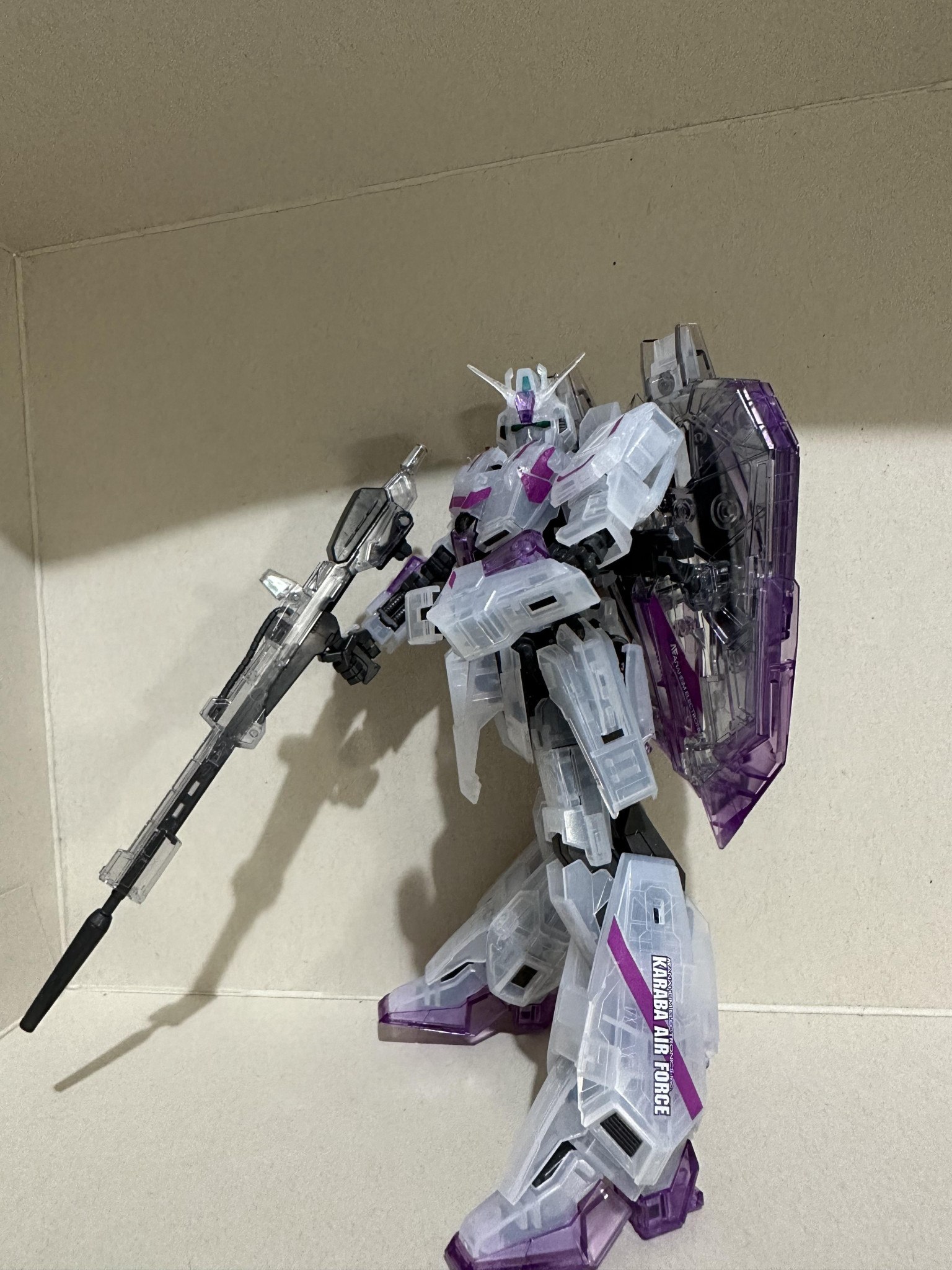 RG Zガンダム3号機 クリアバージョン｜takeraさんのガンプラ作品