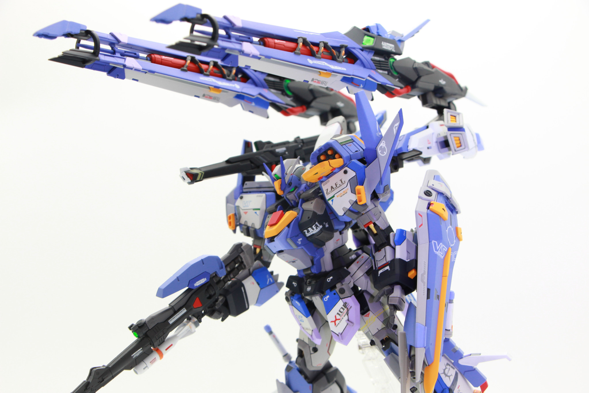 MG 1/100 デュエルガンダム(アサルトシュラウド)｜モスコミュールさん