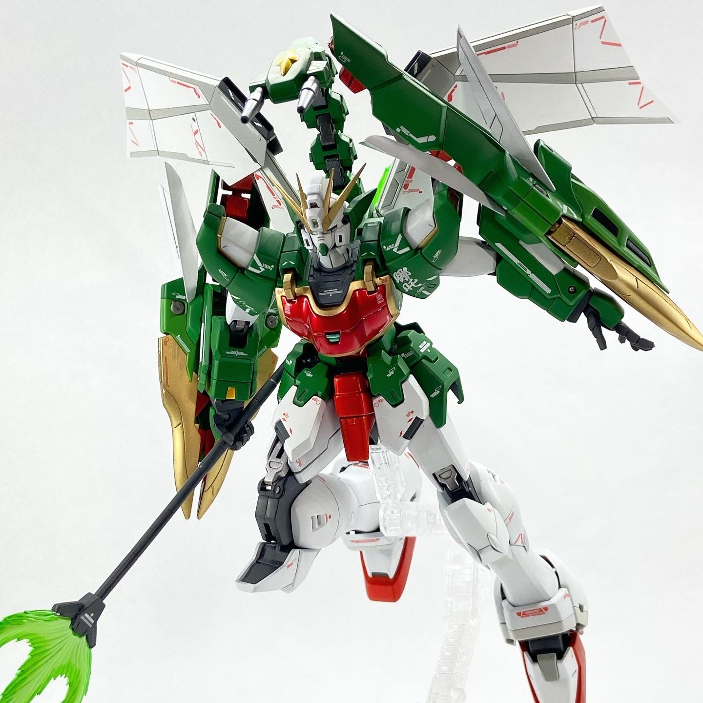 アルトロンガンダムew(フーティエ装備)｜murakou4710さんのガンプラ