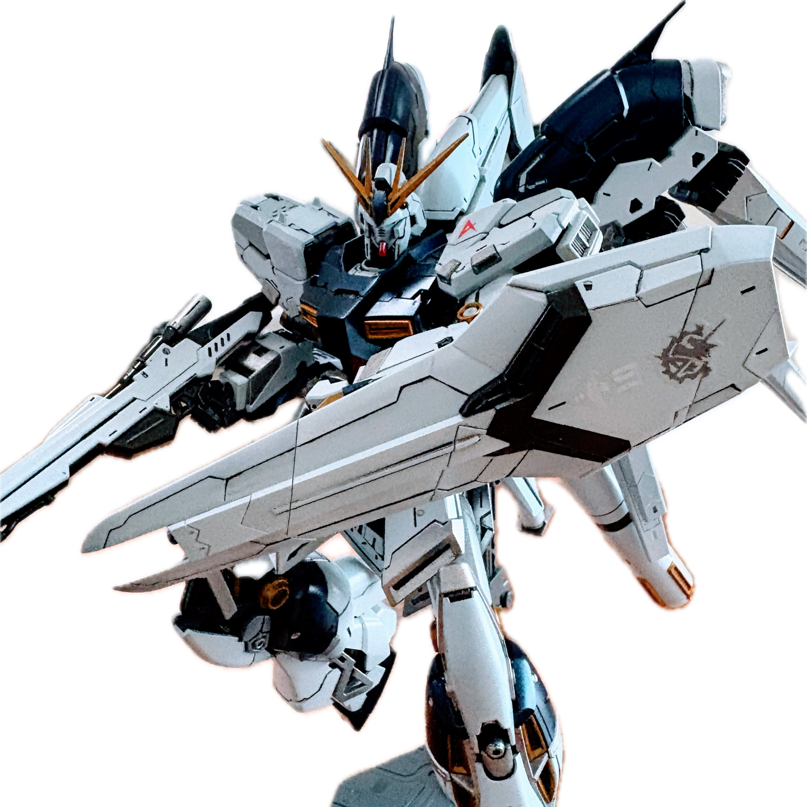 RG Hi-νガンダム｜なおきんぐ@インドさんのガンプラ作品｜GUNSTA