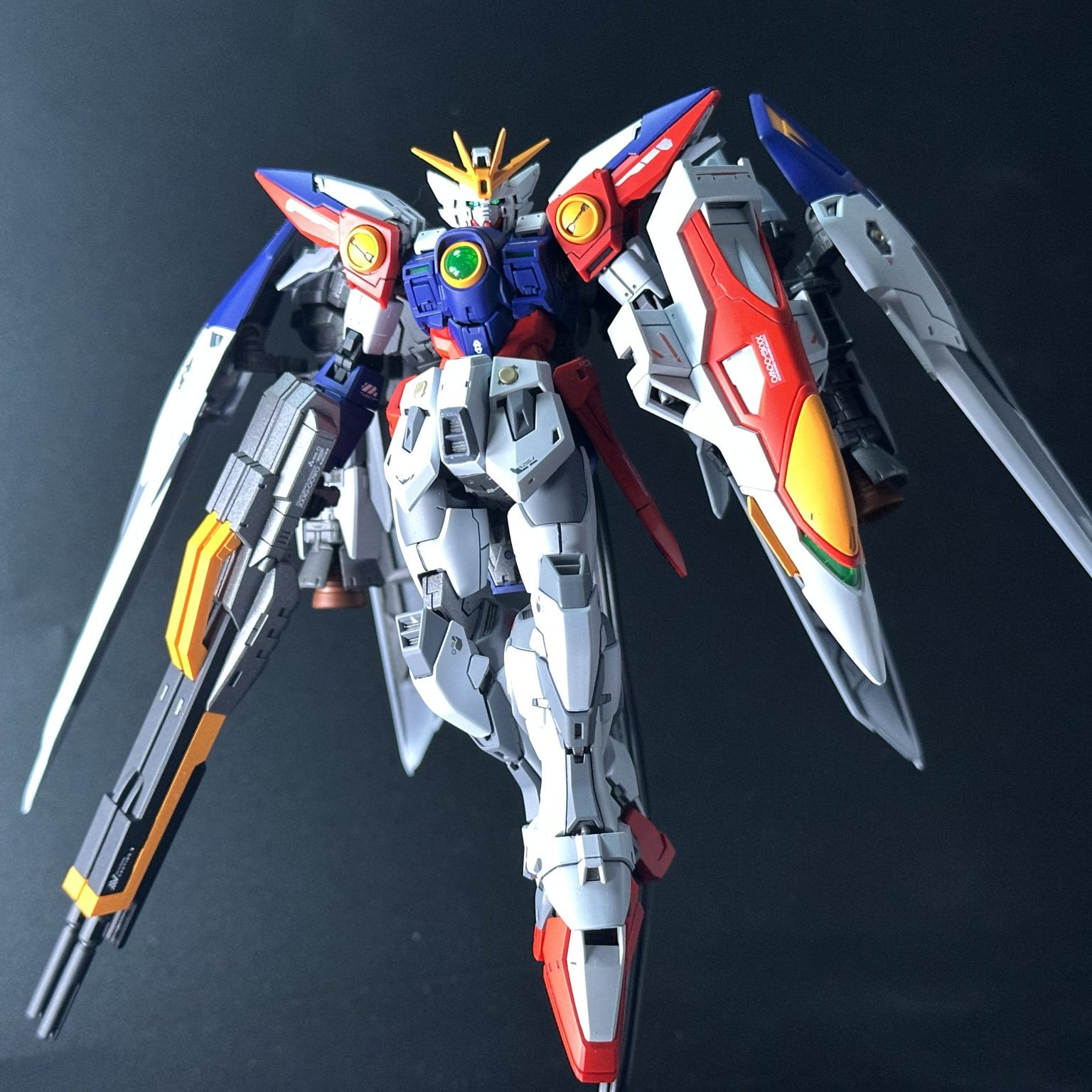 RG ウイングガンダムゼロ 全塗装｜Takanaさんのガンプラ作品｜GUNSTA